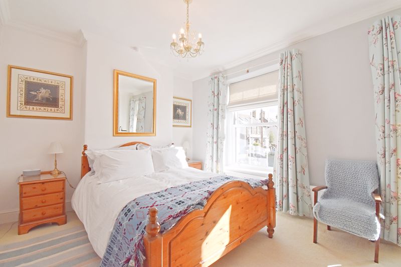 Bedroom- click for photo gallery